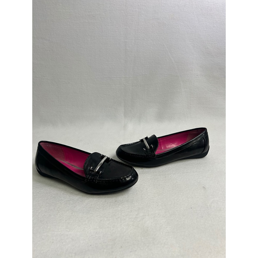 Preppy Chaps Womens 8B Black Connie Bit Loafers Silver Hardware Pink Lining Flat